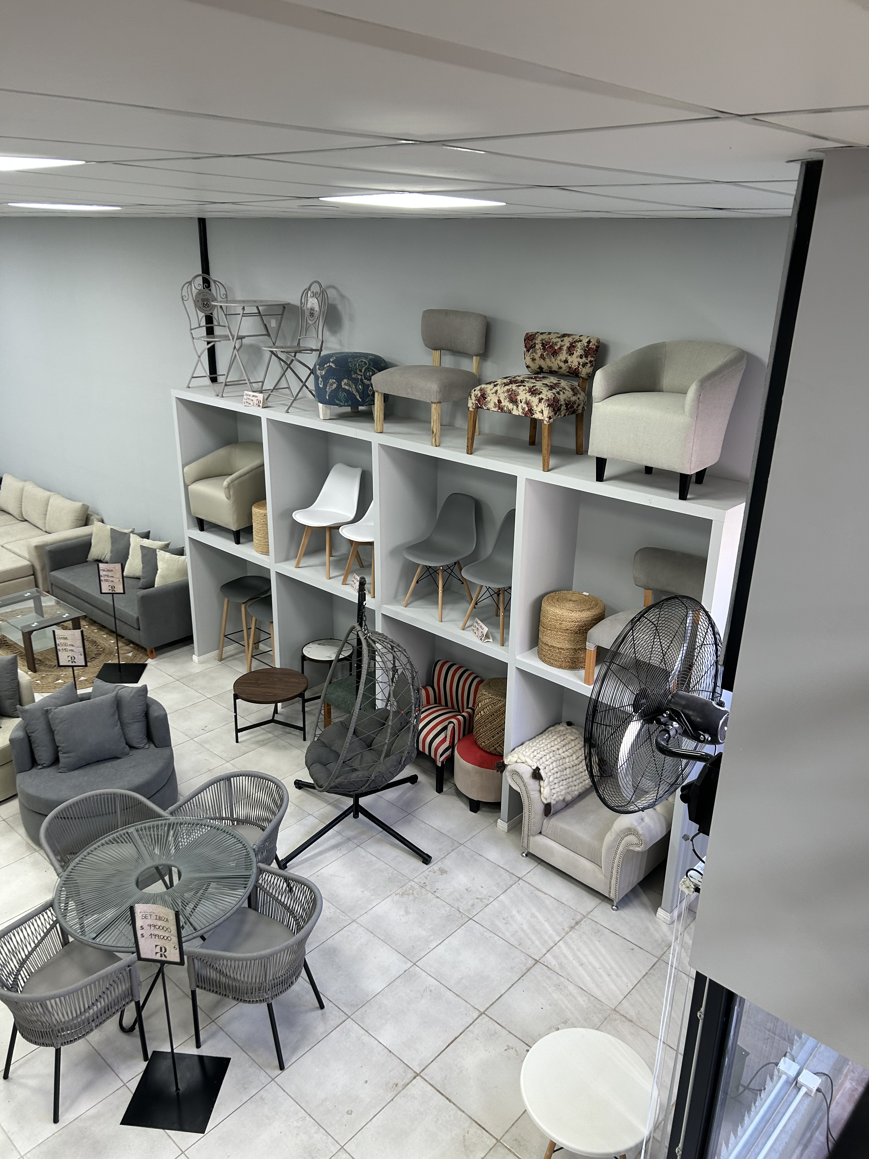 Showroom 7