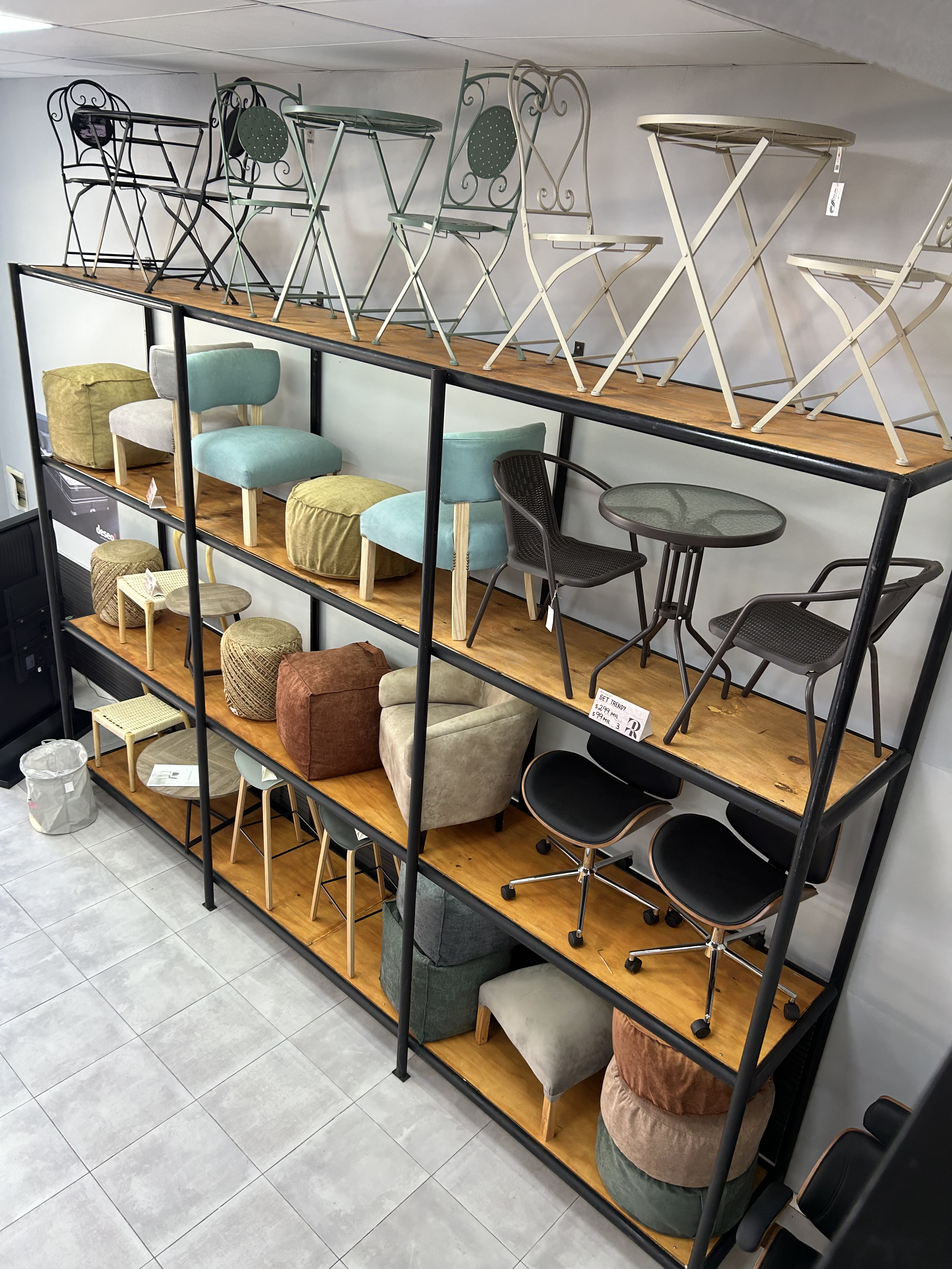 Showroom 8